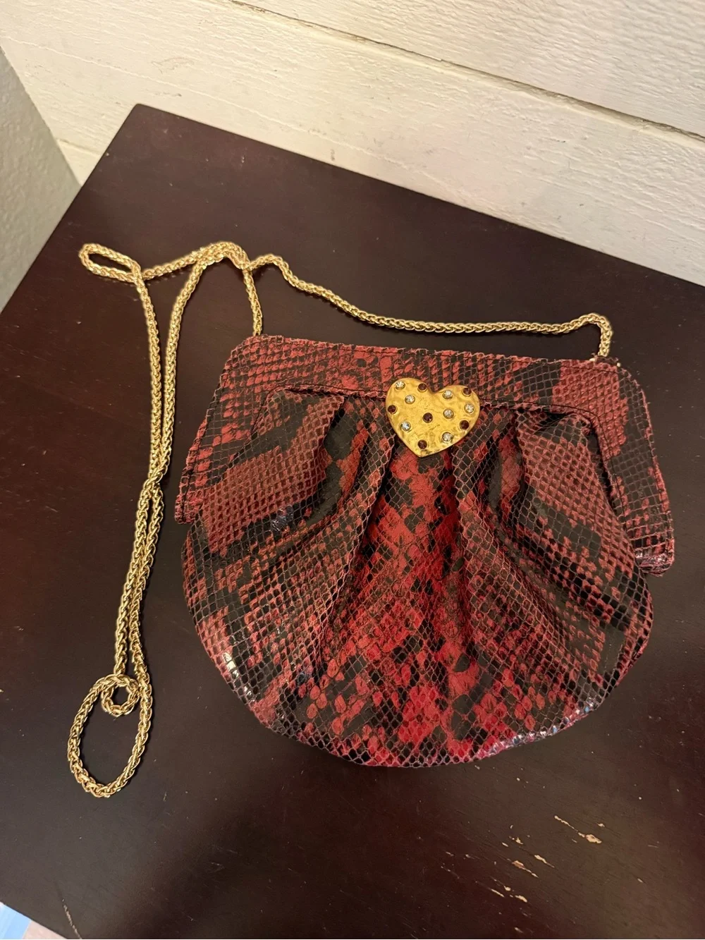 ❤️ Zara Red Snakeskin Crossbody Clutch | Gold Chain & Heart Clasp Purse